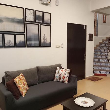 Karjat Villa Exterior foto