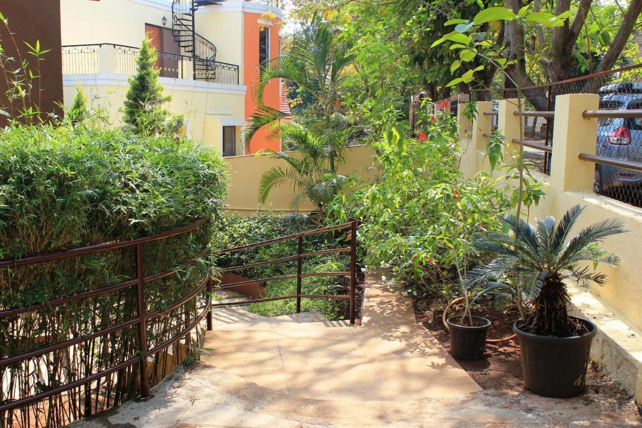 Karjat Villa Exterior foto
