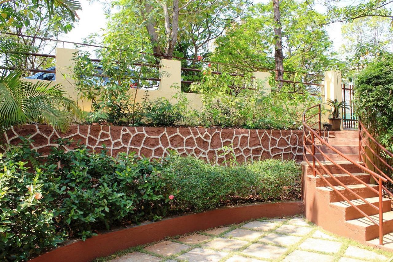 Karjat Villa Exterior foto