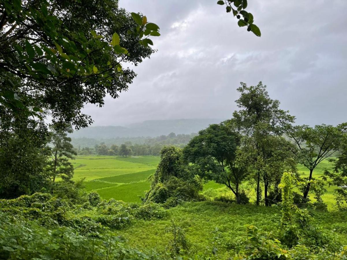 Karjat Villa Exterior foto