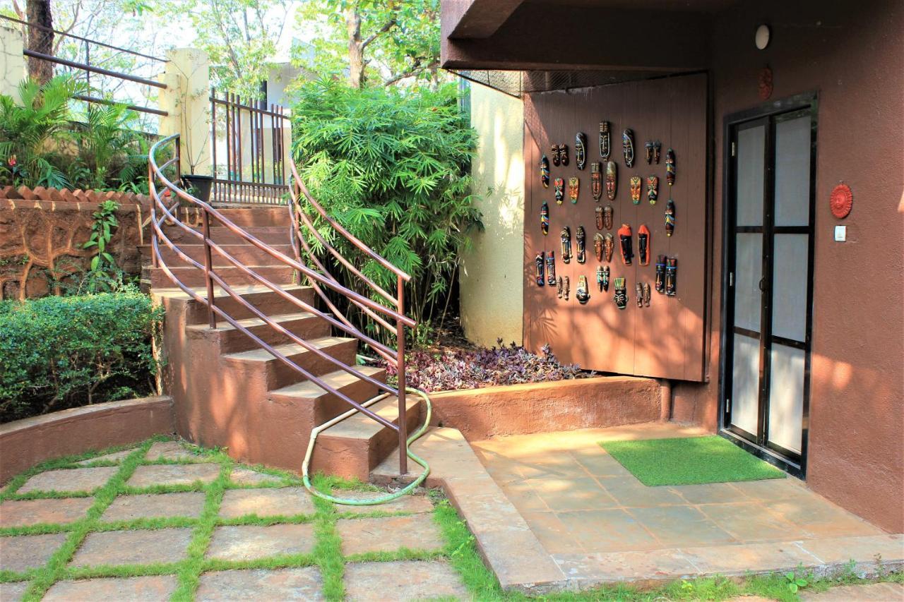 Karjat Villa Exterior foto