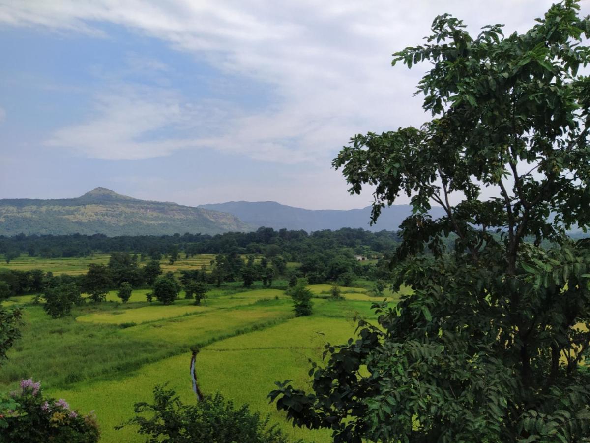 Karjat Villa Exterior foto